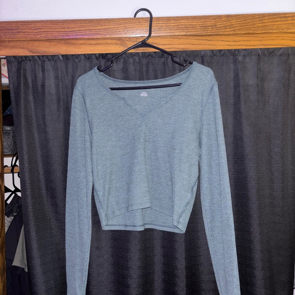 American Eagle Outfitters Teal Long Sleeve Top